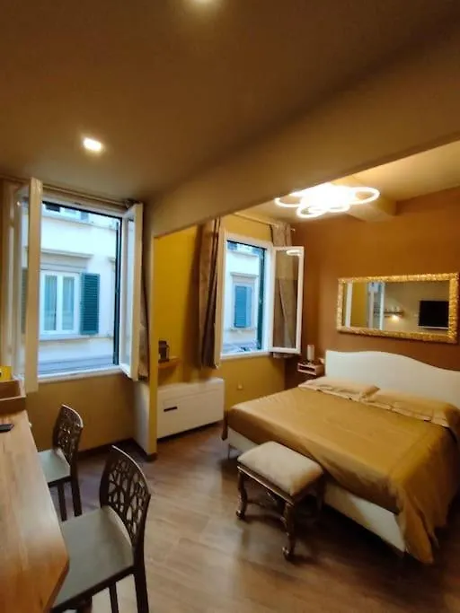 Pinocchio Private Room Florence Apartment